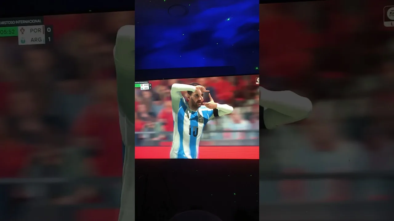 gol Leo  messi 👍to goalkeeper  cristiano  Ronaldo FIFA 25 penalty #fifa #football #fc26 #fc25 #messi