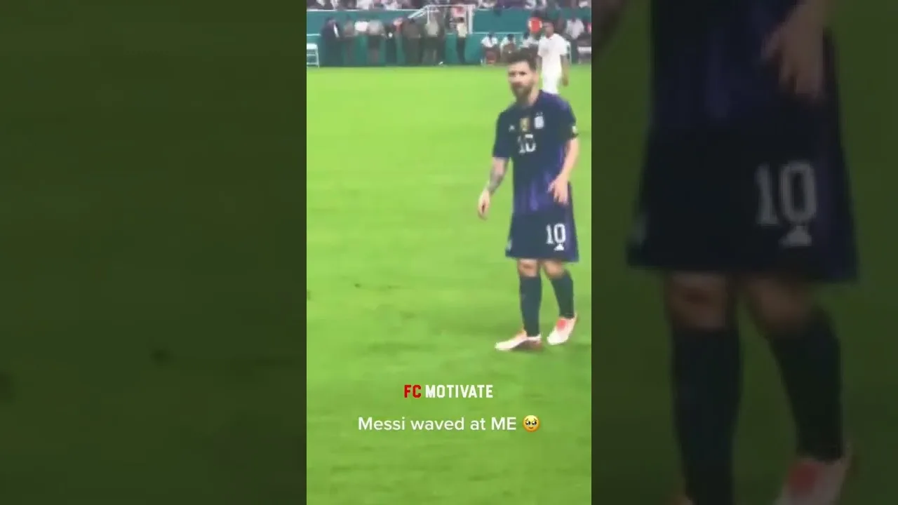 When Leo Messi Waves At You 🐐🔥 #messi #football #shorts