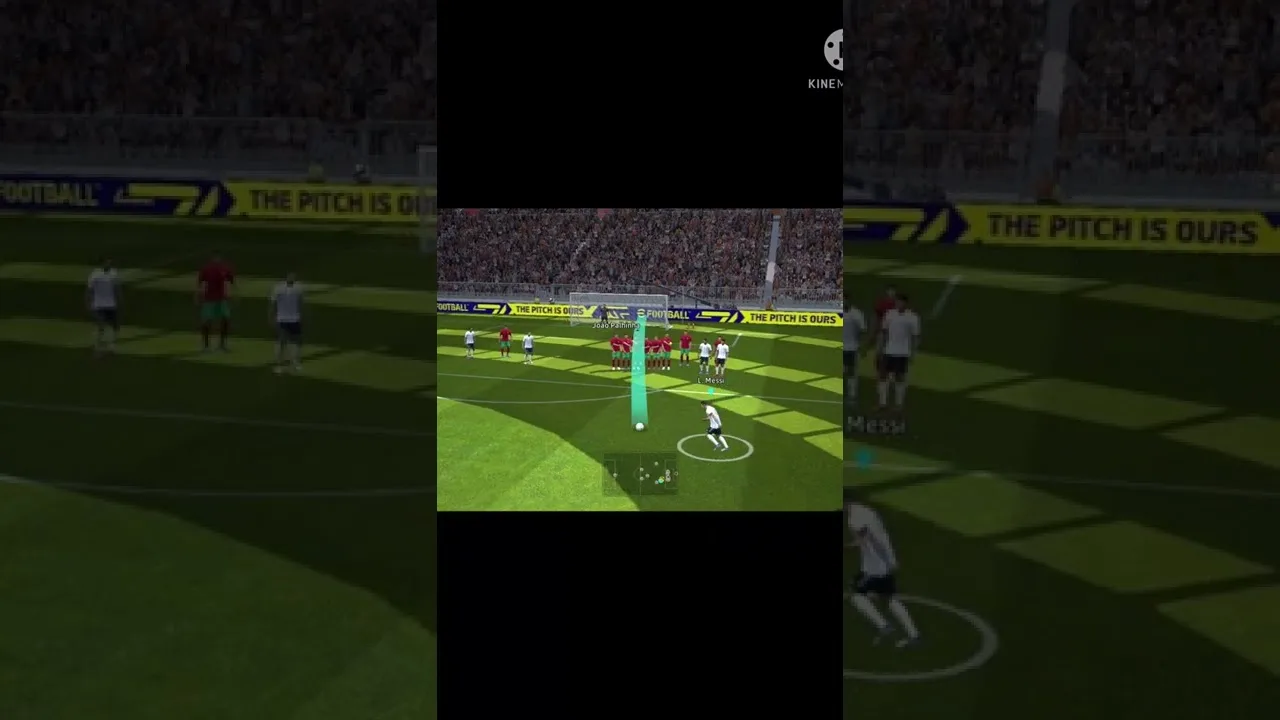 Leo messi chip the ball !