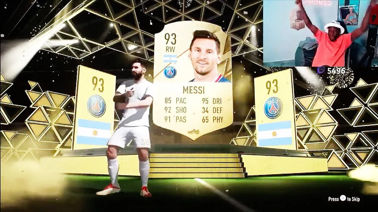 Alphonso Davies Packs  Lionel Messi ! Crazy Reaction 😂