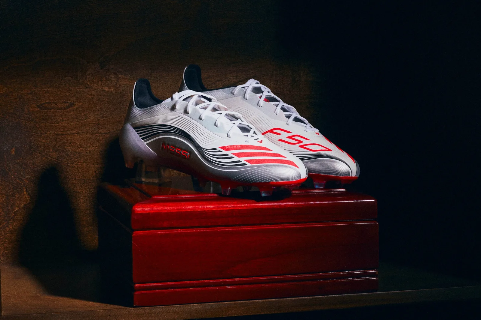 Adidas dévoile la nouvelle signature de Lionel Messi F50