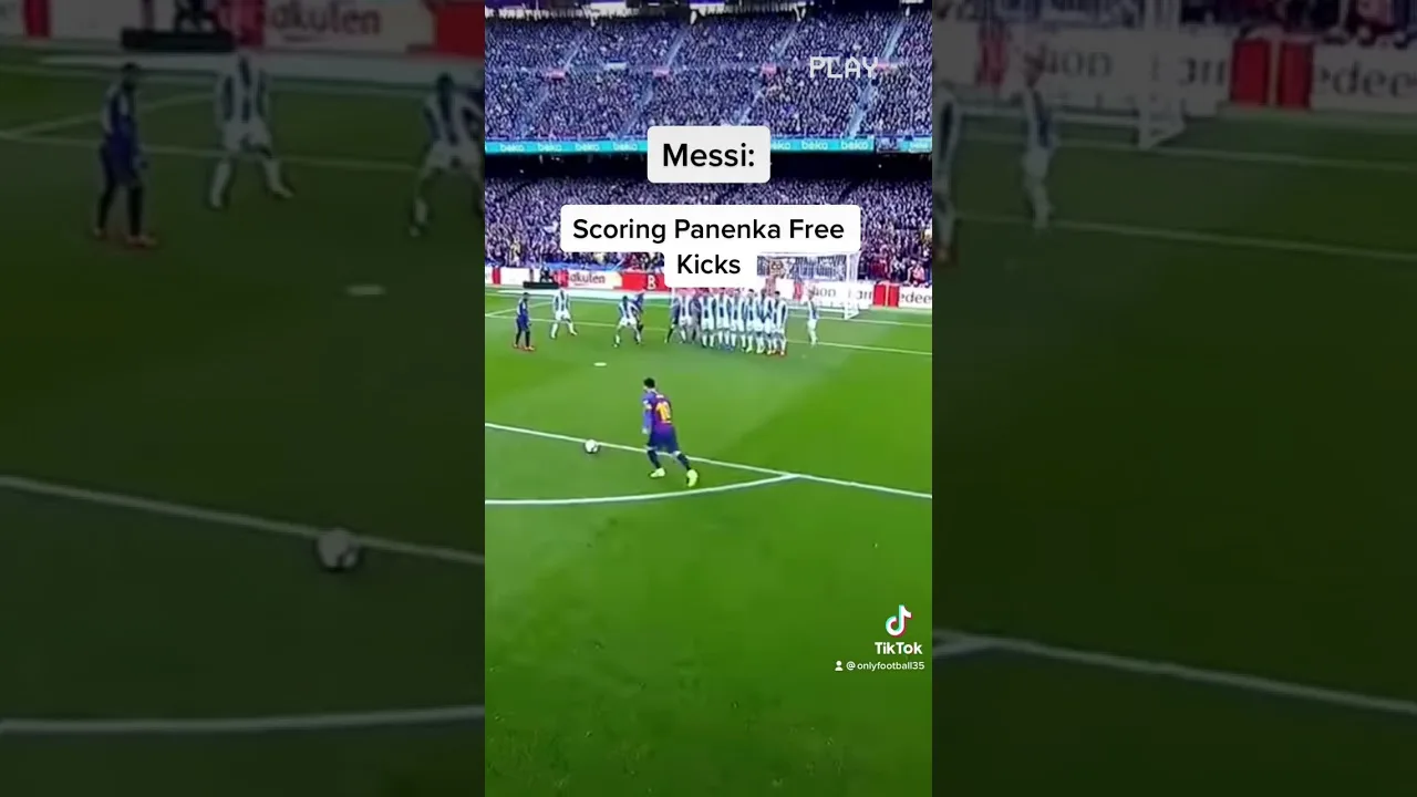 Normal Players vs. Messi 🐐🥶 #shorts