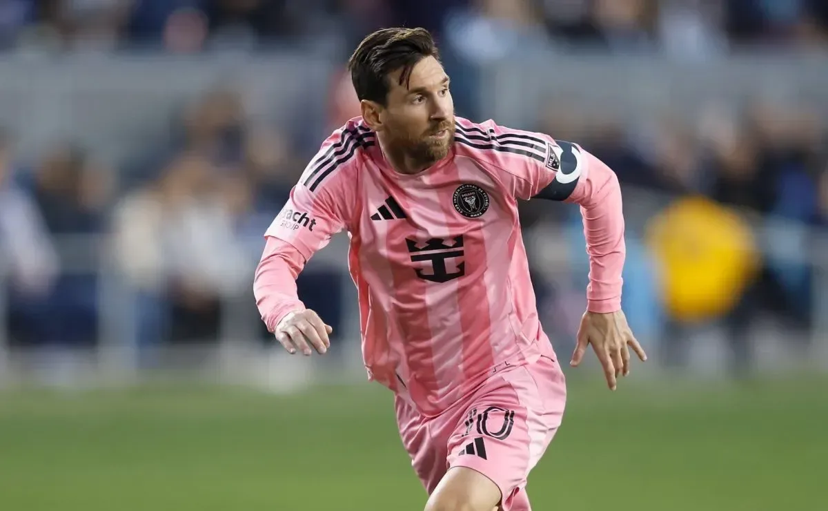 VIDÉO: Lionel Messi marque de l’extérieur de la boîte pour Inter Miami vs Montréal