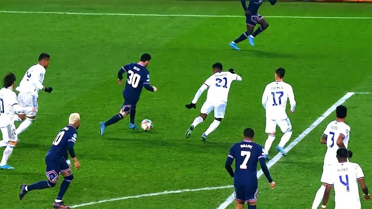 Lionel Messi vs Real Madrid (Away)  UCL 2021/2022 – English