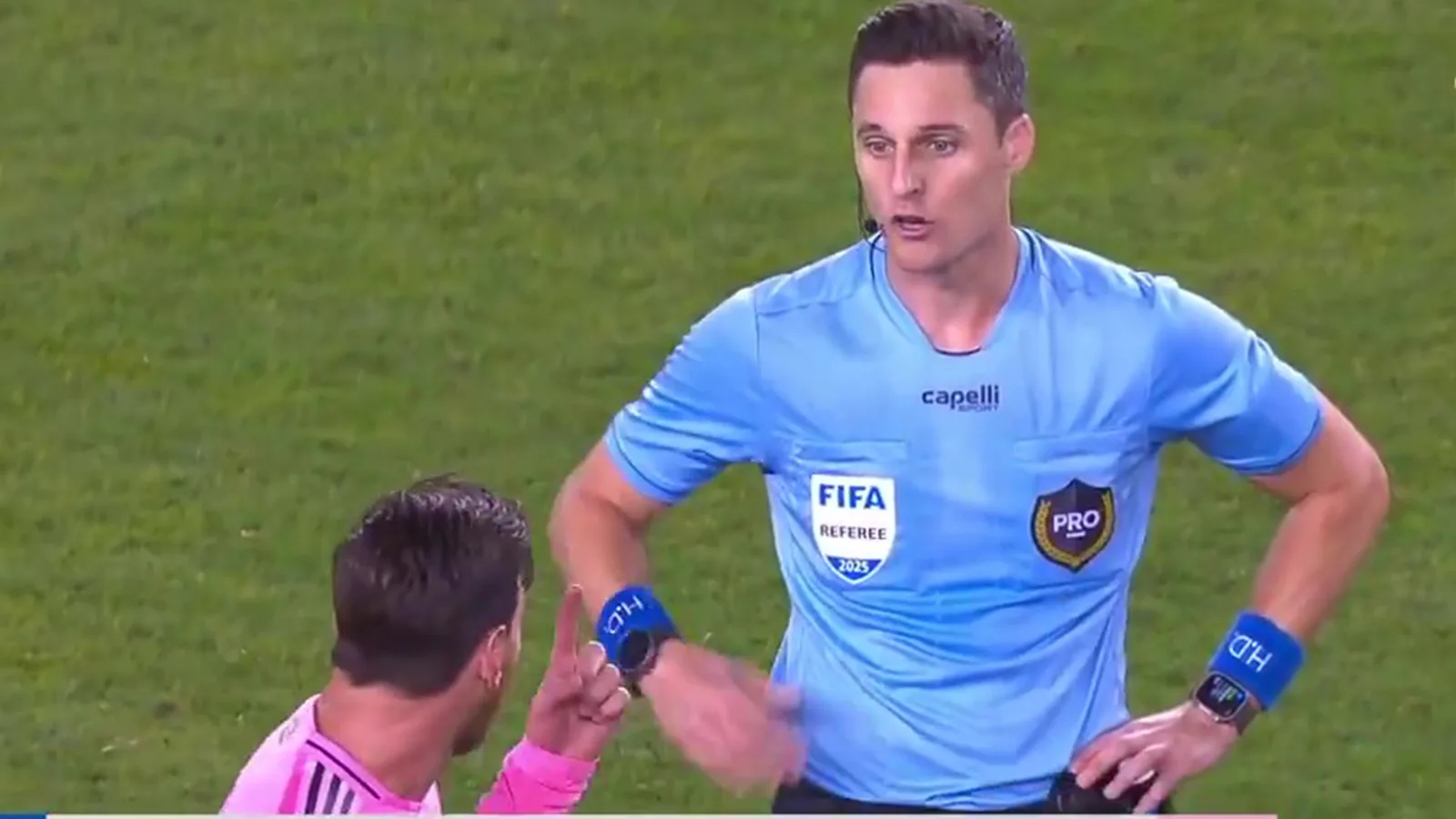 «  Voulez-vous que je vous envoie  » – Lionel Messi atteint le point d’ébullition avec l’arbitre alors que les malhes inter Miami s’aggravent