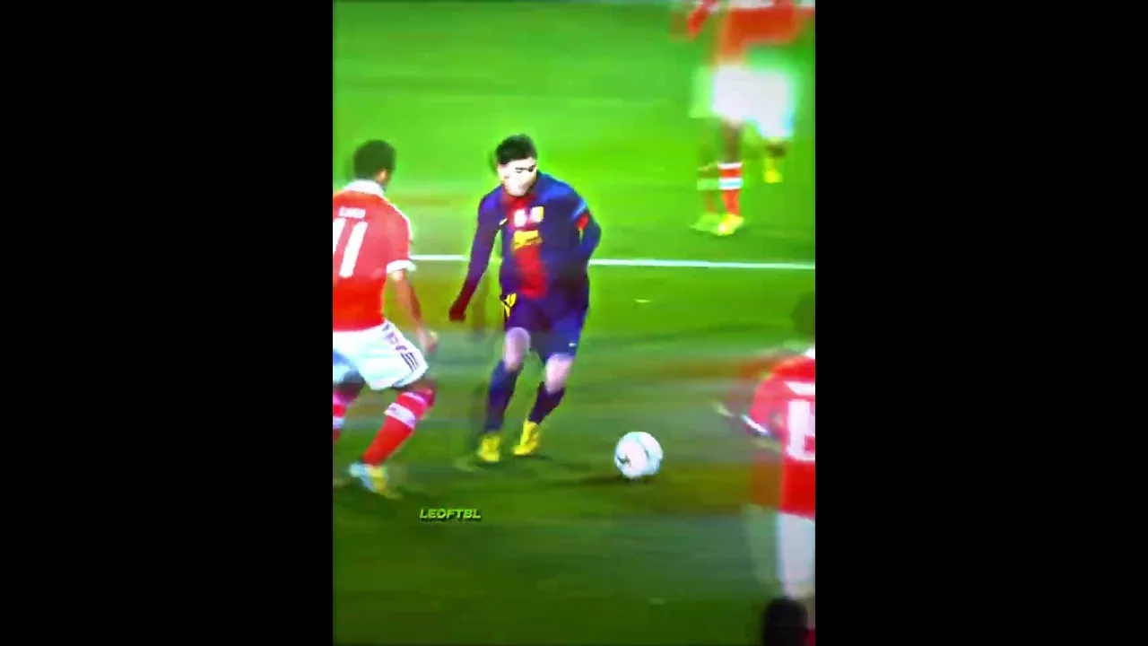 Messi vs 9 🔥
