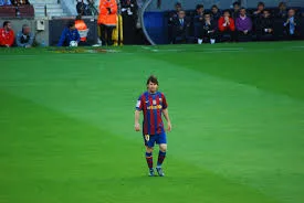 Messi Can’t Do Freestyle Skills? 😈
