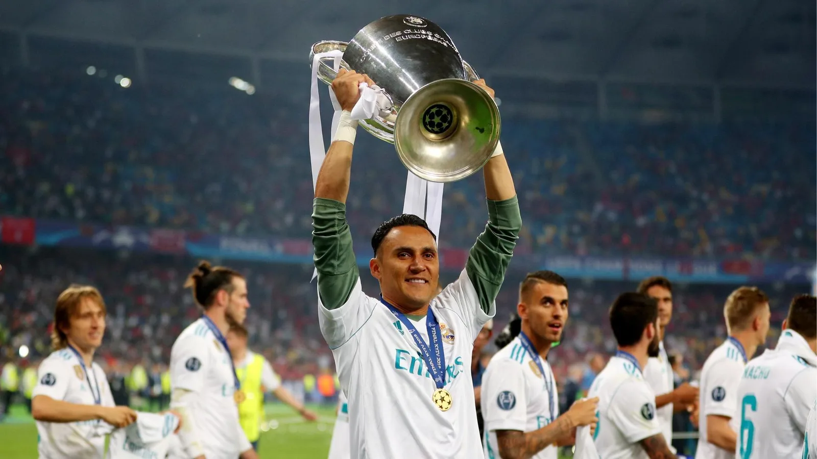 Keylor Navas s’apprête à rejoindre le club qui a vu les débuts de Lionel Messi