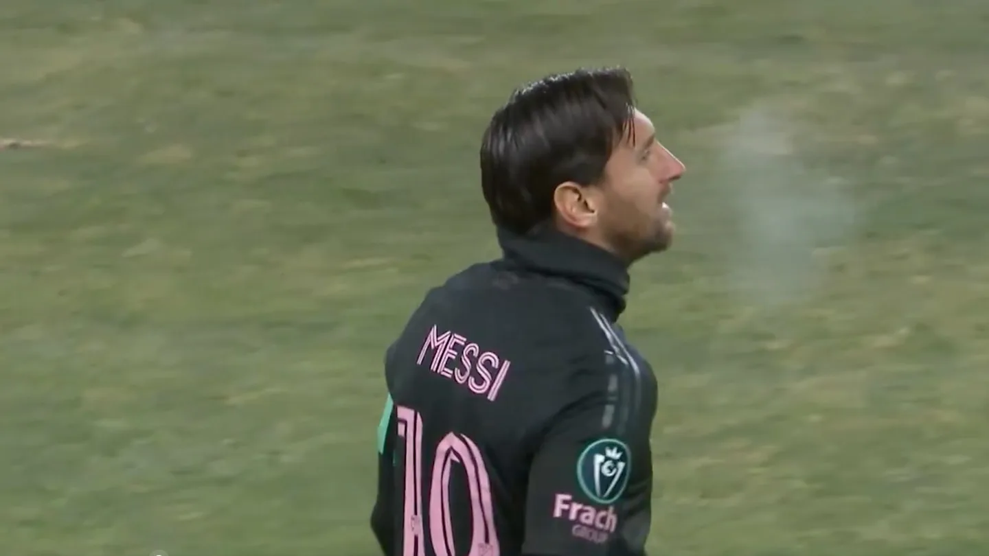 Lionel Messi marque l’objectif d’embrayage pour Inter Miami tout en gelant contre Kansas City
