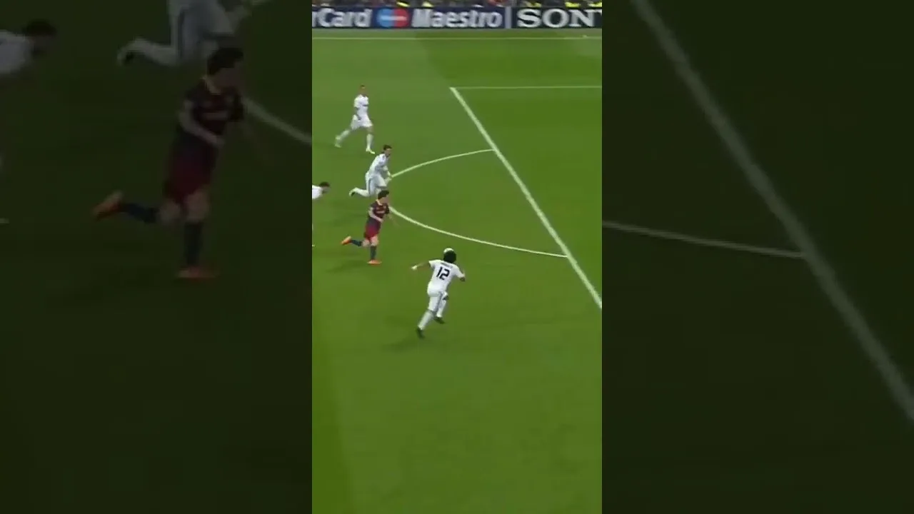 Real Madrid vs Leo Messi – Excellent Dribbling