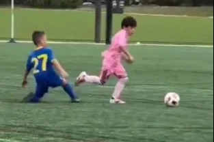 Le plus jeune fils de Lionel Messi marque un étonnant objectif solo en séance d’entraînement pour l’équipe de jeunes de l’Inter Miami