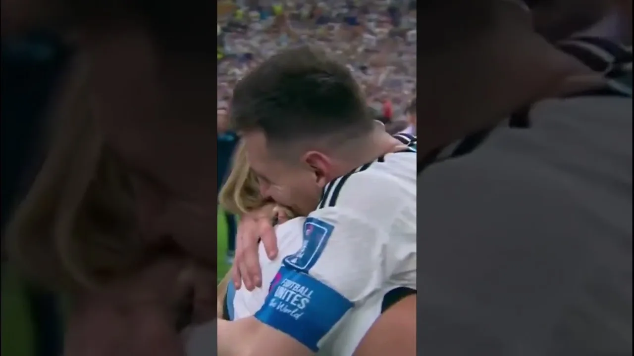 Lionel Messi and his mom embrace after Argentina win the