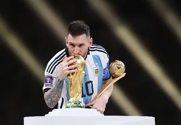 L’entraîneur argentin Scaloni confirme le désir de Lionel Messi de jouer en 2026 Coupe du monde