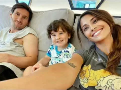 DÉCOUVREZ LA FAMILLE DE LEO MESSI 2021