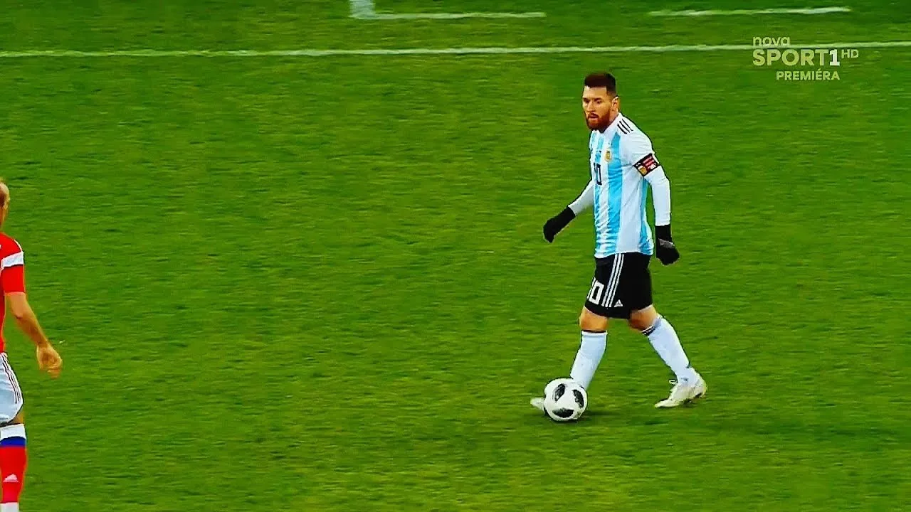 20 Impossible Plays Lionel Messi Did with Argentina ►The One