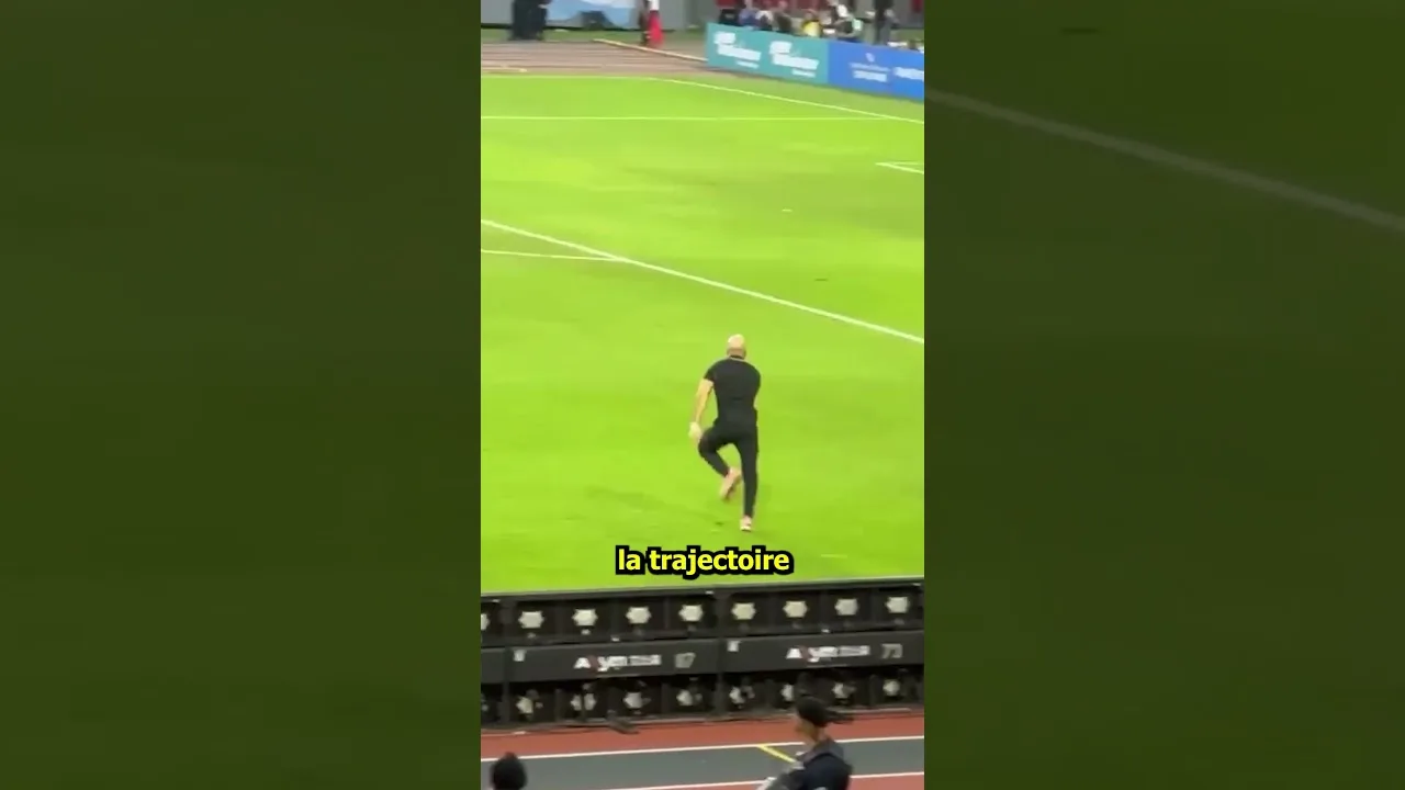Le garde de Lionel Messi vient de faire une grosse erreur #shorts