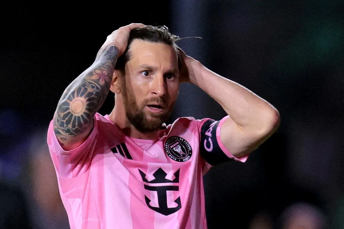 Lionel Messi d’Inter Miami a condamné à une amende pour avoir attrapé l’entraîneur de New York par le cou