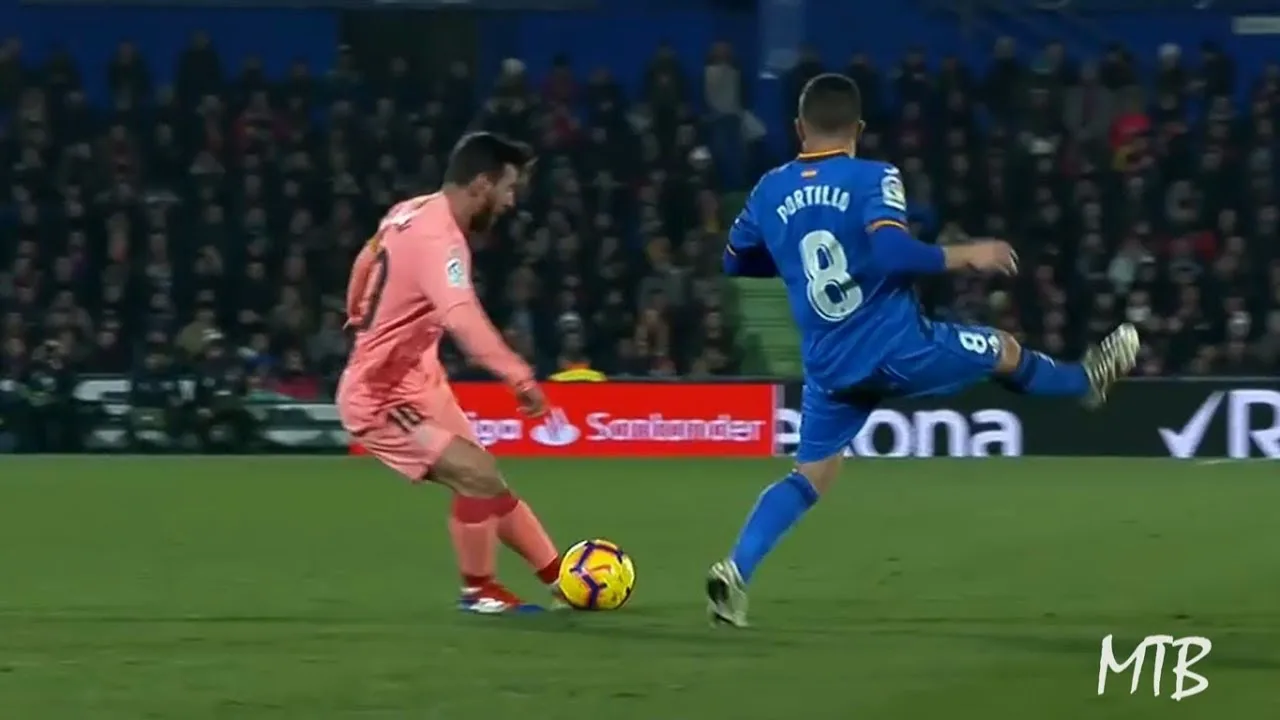 The Art of Passing by Lionel Messi ● Unreal Passing Skills –