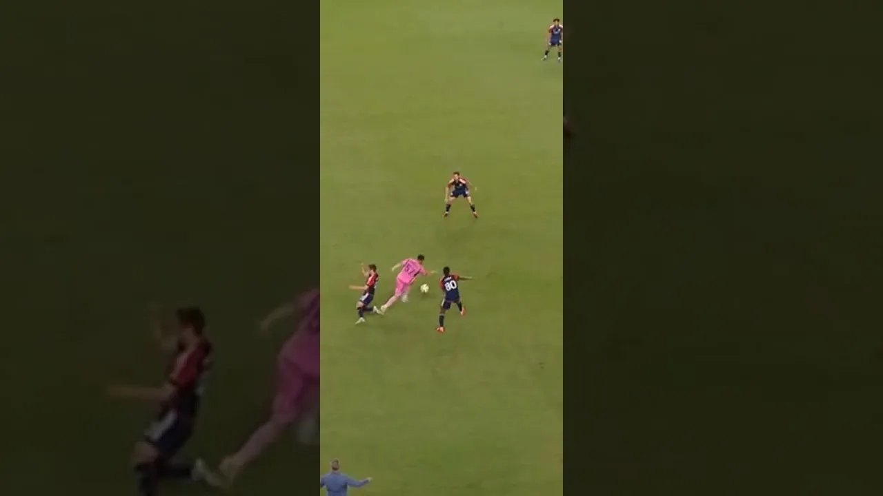 Dribble rapide de Lionel Messi 19/10/2024