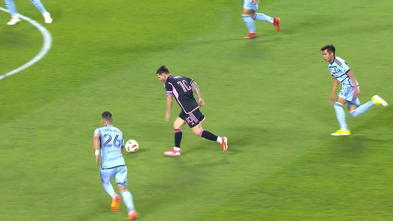 Lionel Messi Crazy Longshot but et Assist Insane