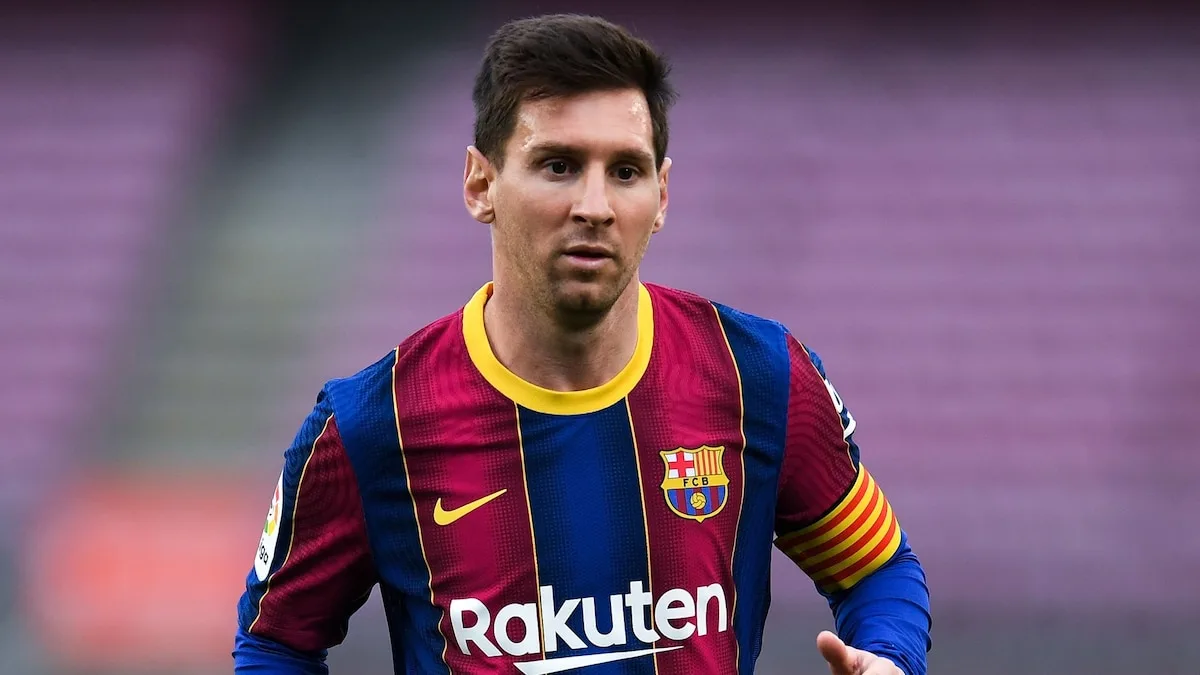 Lionel Messi revient à Barcelone? Les fans ont des questions