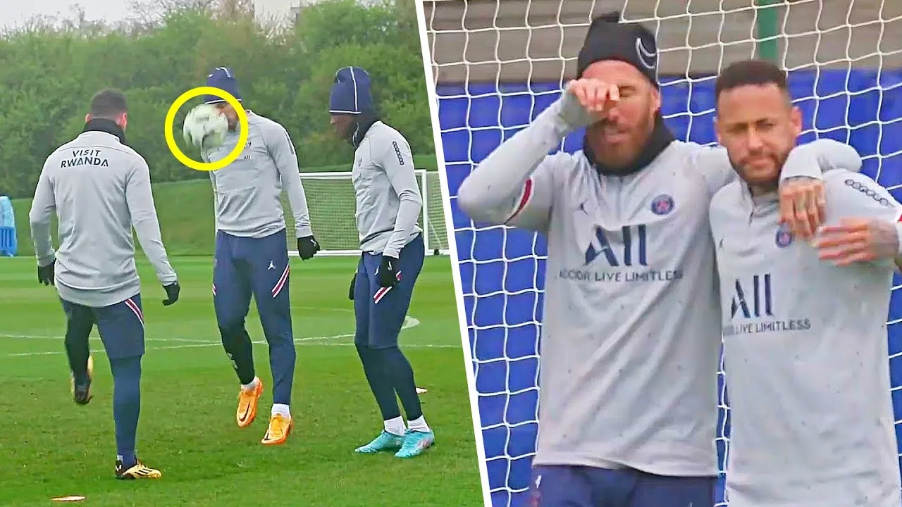Lionel Messi hit the ball in PSG player face on today's
