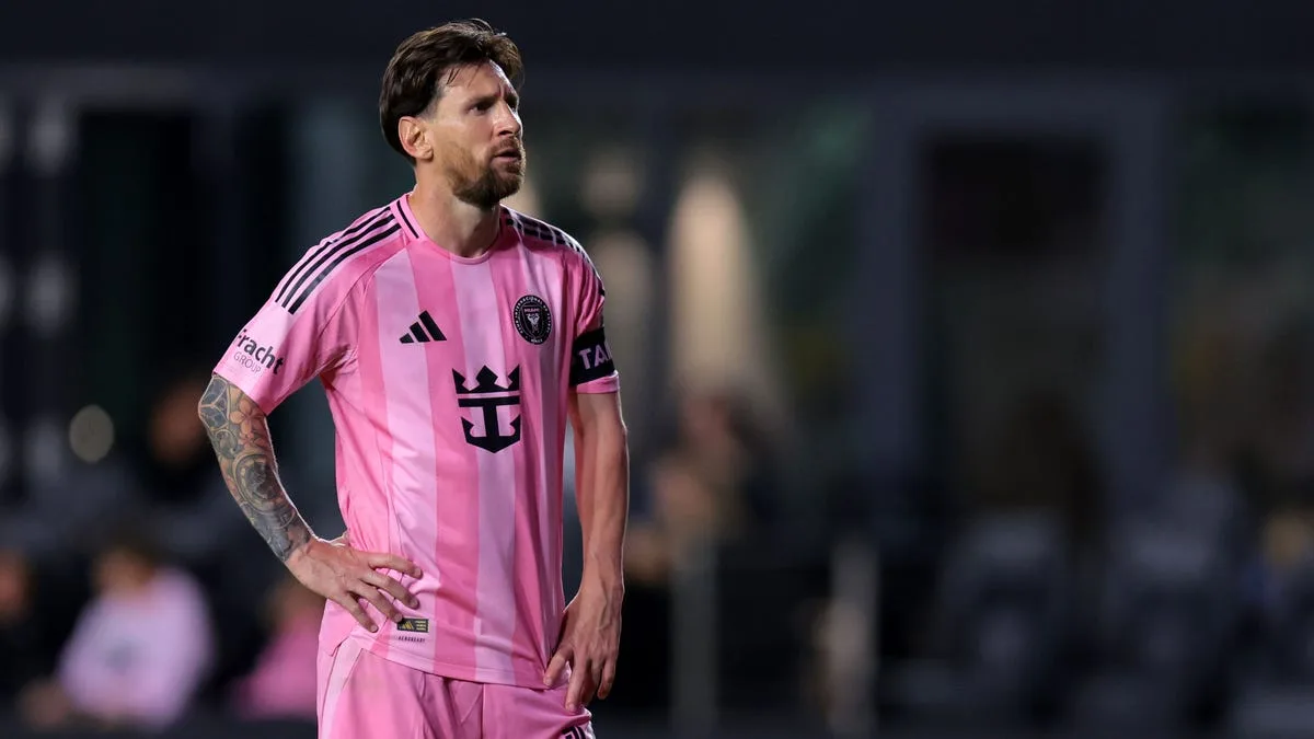 Lionel Messi devrait être discipliné par MLS pour avoir touché l’entraîneur adverse