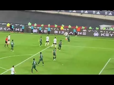 VIVO GOL LIONEL MESSI SEGUNDO TANTO ARGENTINA 2- BOLIVIA 0.