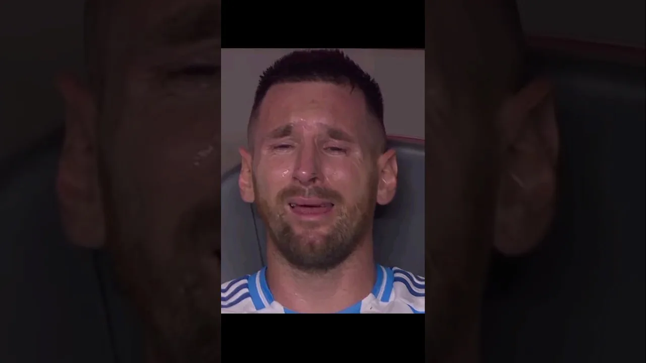 Messi pleure après sa blessure 💔😭