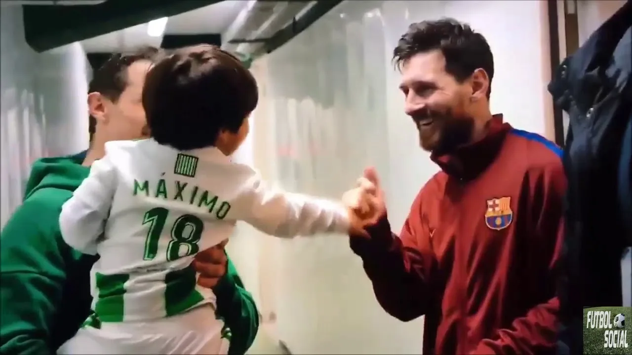 El día que el Hijo de Guardado conoció a Lionel Messi |