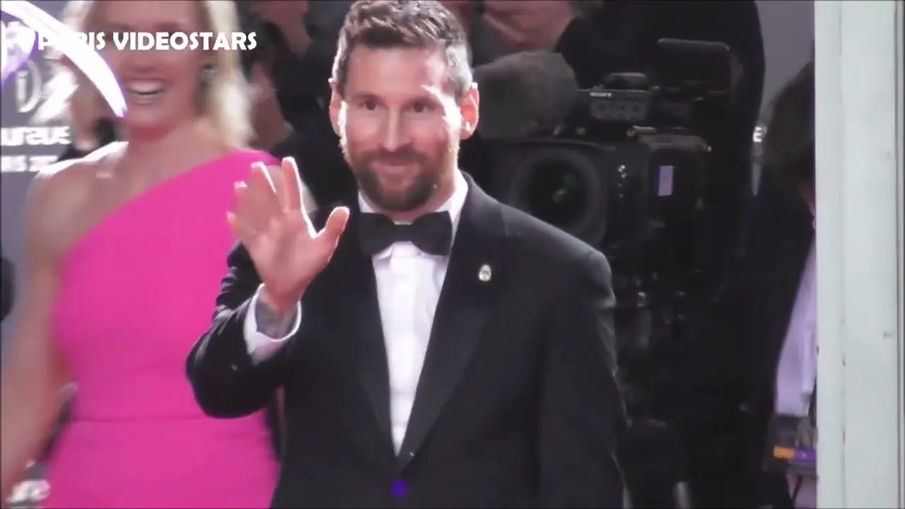Lionel MESSI  ( Sportsman of the Year ) very happy to