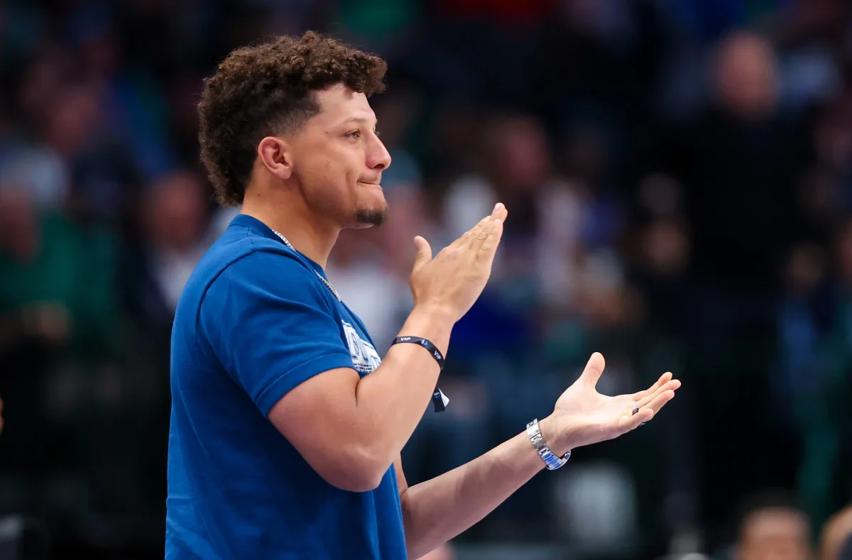 Les fans remarquent le même détail dans Patrick Mahomes et Adidas AD de Lionel Messi