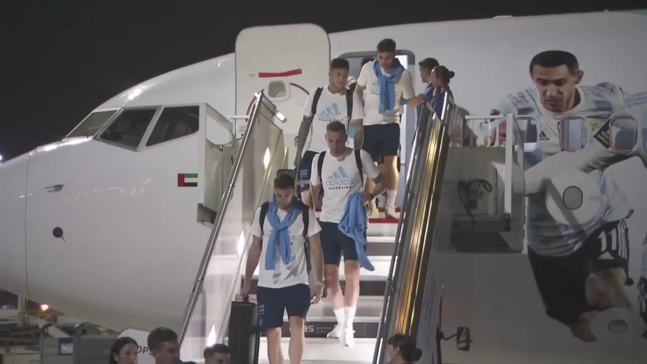 Messi arrives with Argentina squad for start of Qatar 2022
