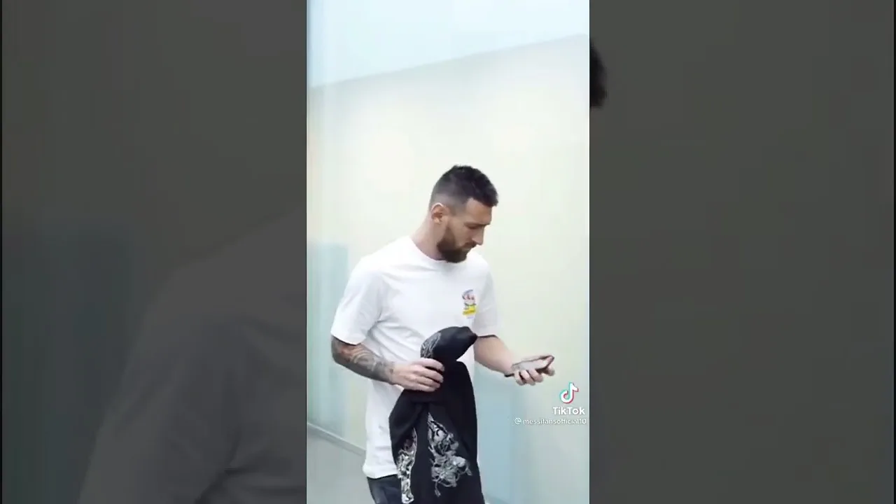 leo messi superman best player