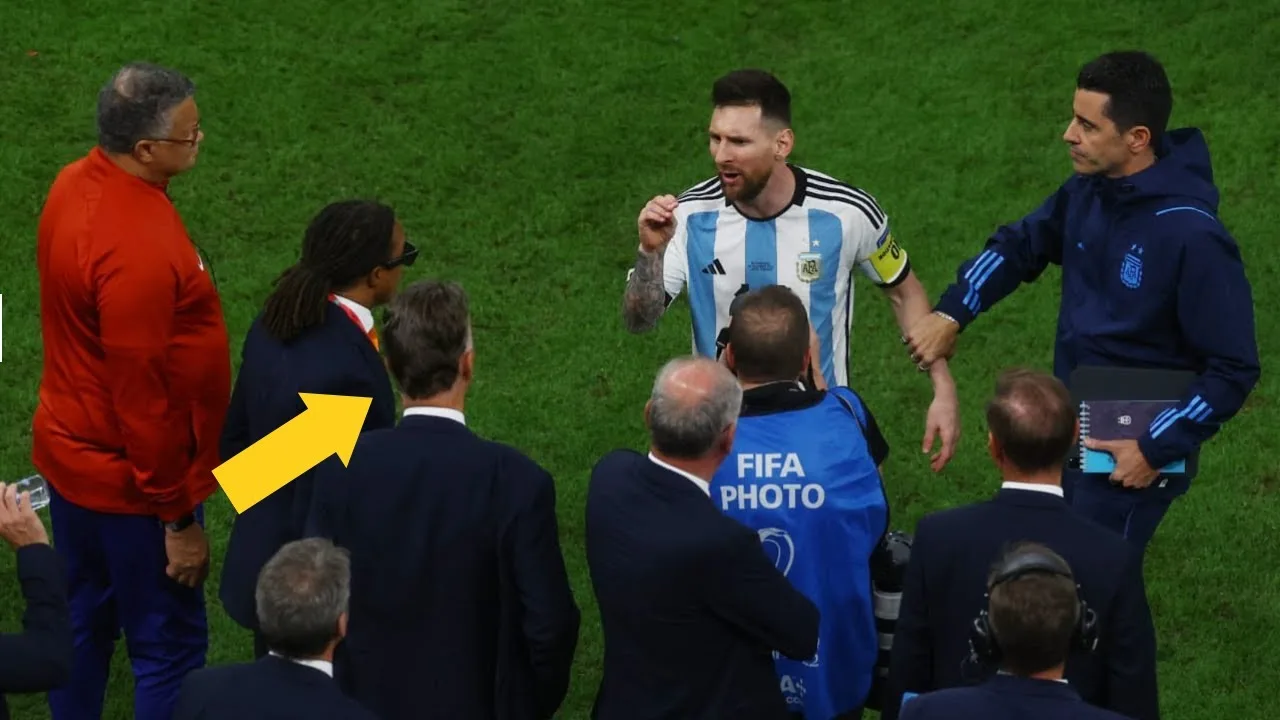 Lionel Messi Payback to Luis Van Gaal During Argentina's