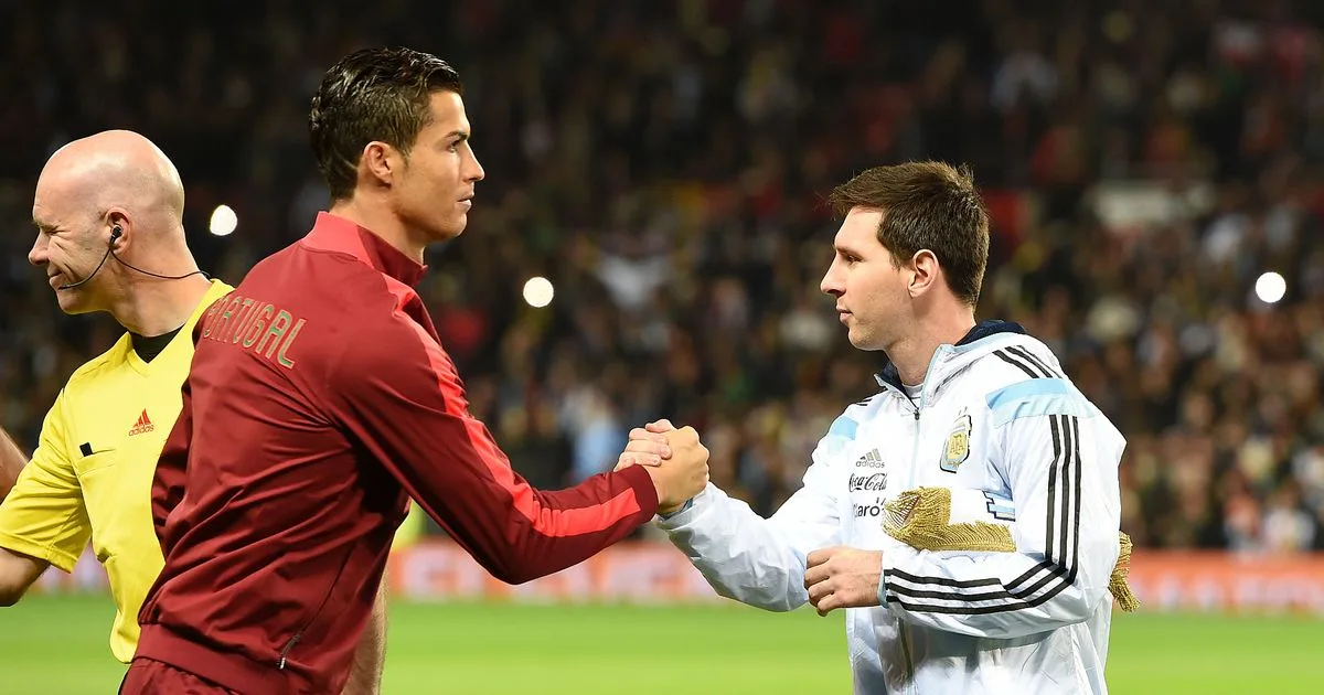 Cristiano Ronaldo envoie un message de cinq mots après une réponse parfaite aux chants de Lionel Messi