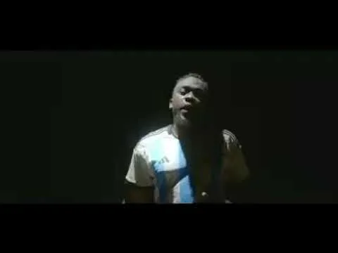 Elow’n Lionel MESSI  ( Papa de ballon ) clips officiel