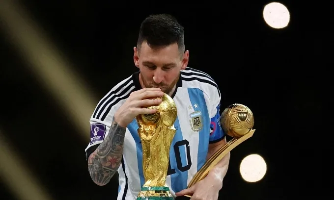 Lionel Messi a nommé le plus grand footballeur de l’histoire sur Cristiano Ronaldo