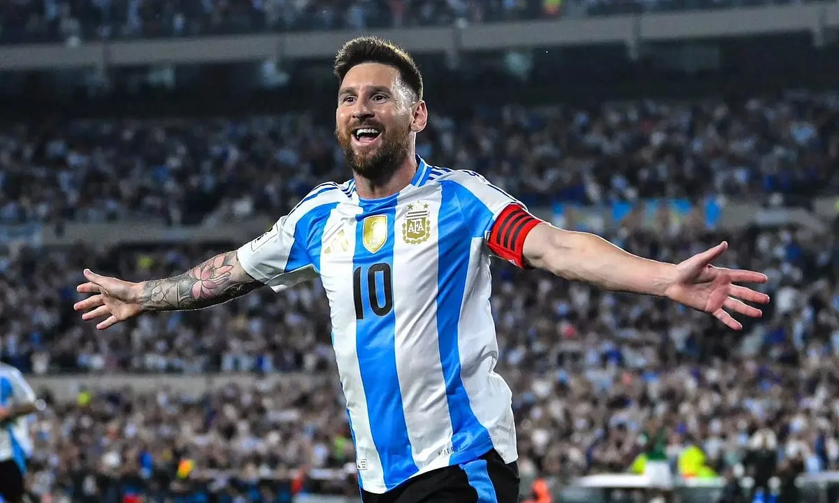 Lionel Messi désire jouer en 2026 Coupe du monde, explique l’entraîneur argentin Scaloni