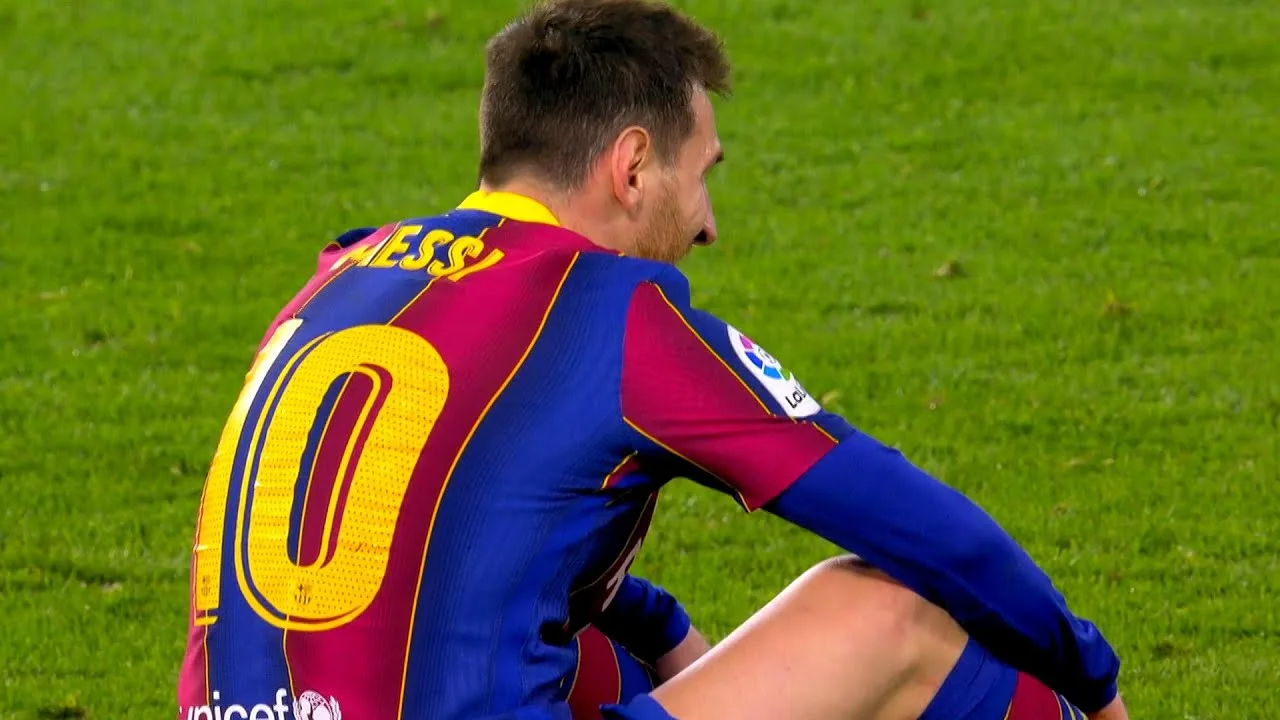 How Lionel Messi GET IN and CHANGED the game? 😍