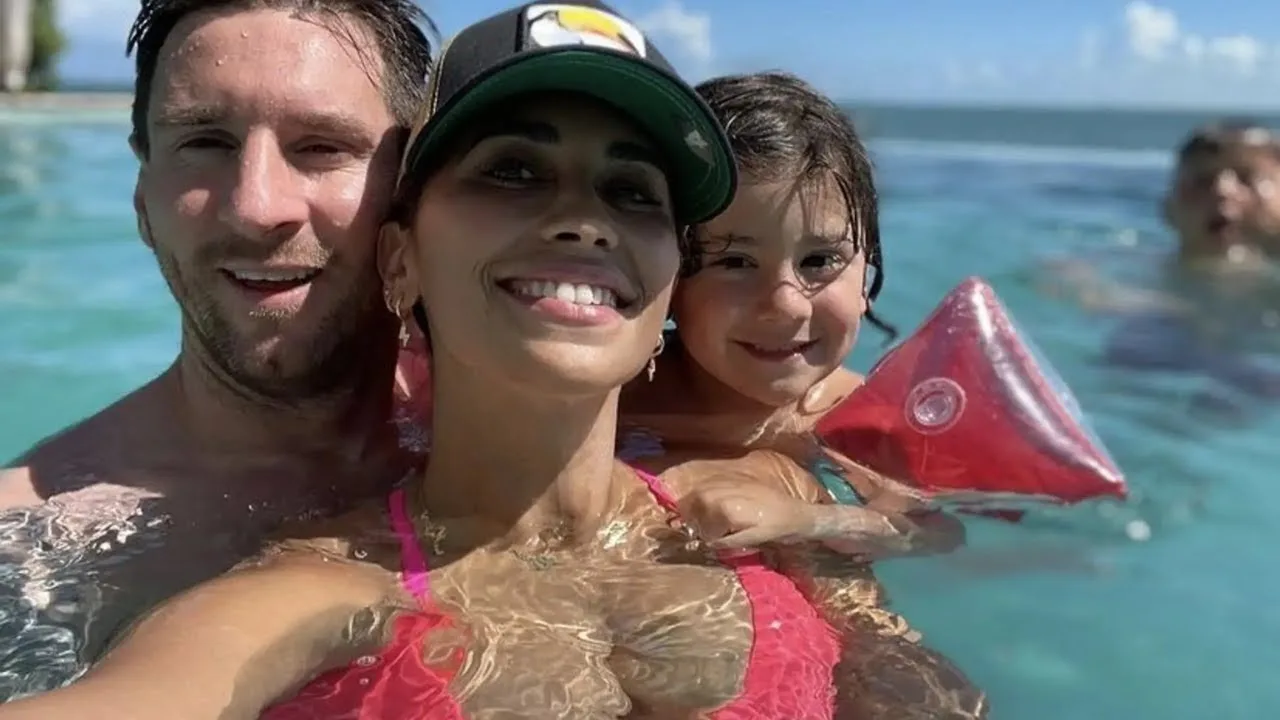 Moments DRÔLES de Messi avec sa FAMILLE