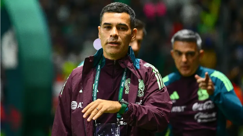 Leo Messi et Jorge Campos Command 11 Idéal de Rafa Márquez; Cristiano a été exclu