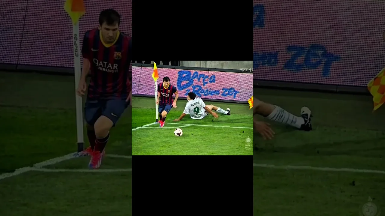 Lionel Messi Magic Dribble contre Défenseur et Gardien 🤯 | Compétences impossibles