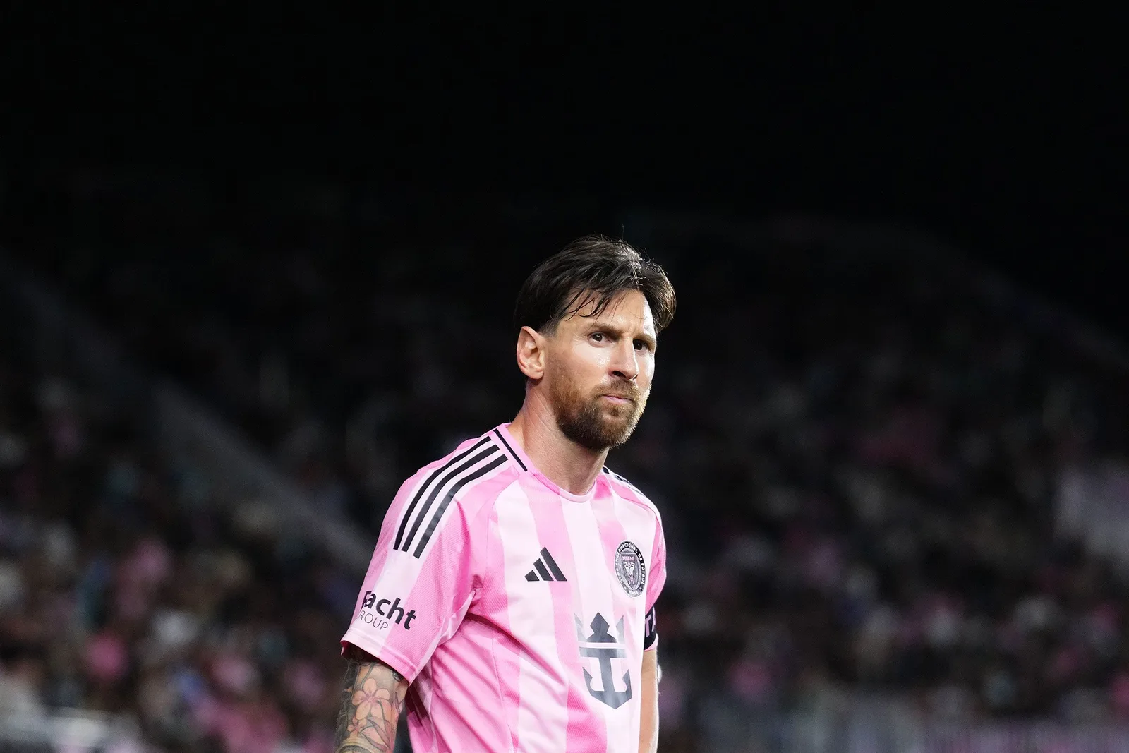 Lionel Messi a condamné à une amende pour avoir saisi le cou d’un entraîneur de l’opposition – WSVN 7NEWS | Miami News, temps, sports