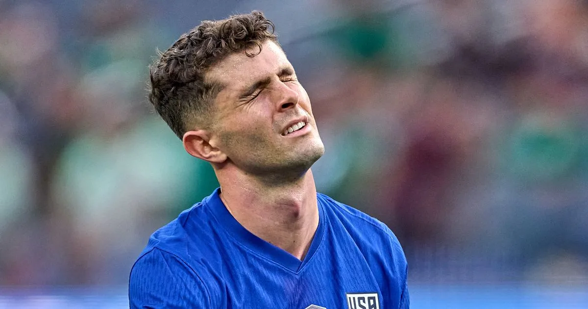 Christian Pulisic par rapport à Lionel Messi alors que la star de l’USMNT se déplace hors de Gold Cup