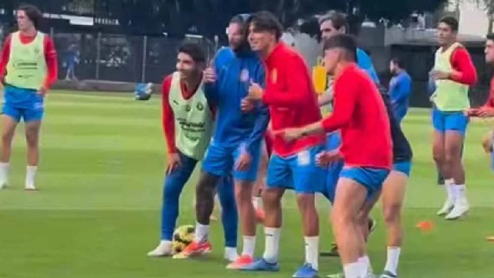 Chivas s’est entraîné avec «Leo Messi» avant son jeu du jour 8