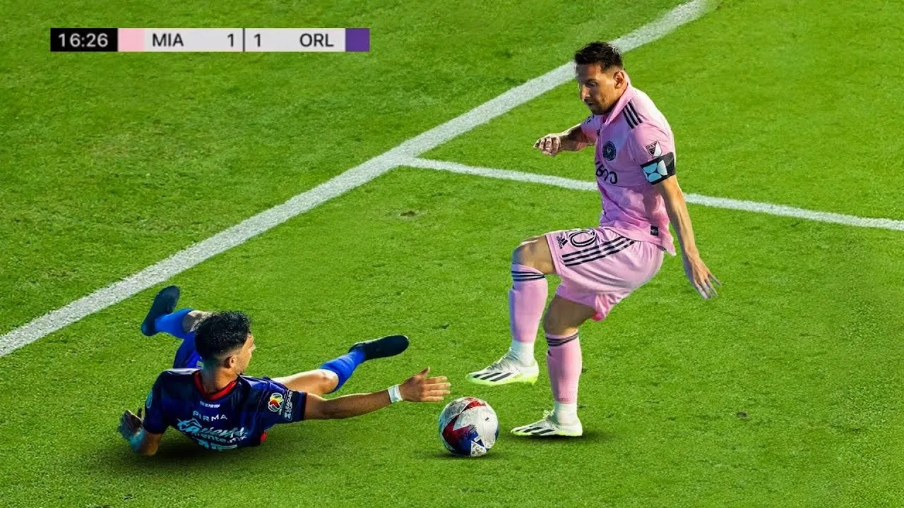 Lionel Messi 100+ WOW Skills 🤯