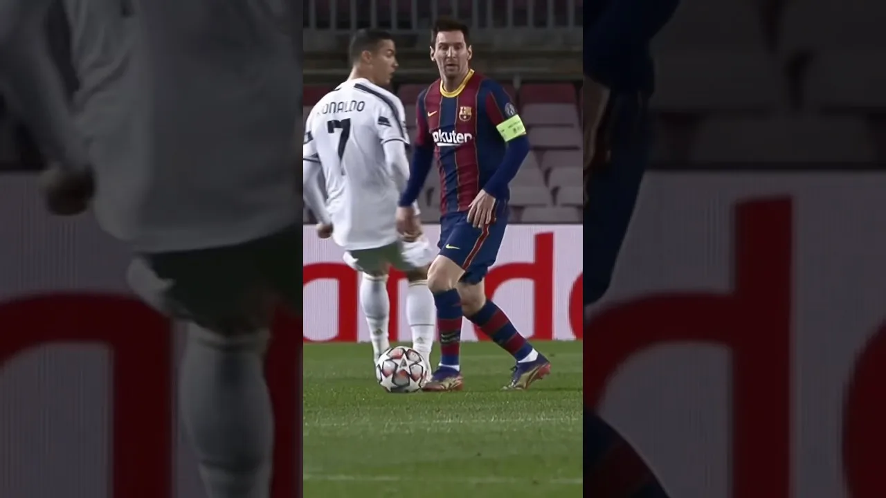 Messi vs Ronaldo 😳