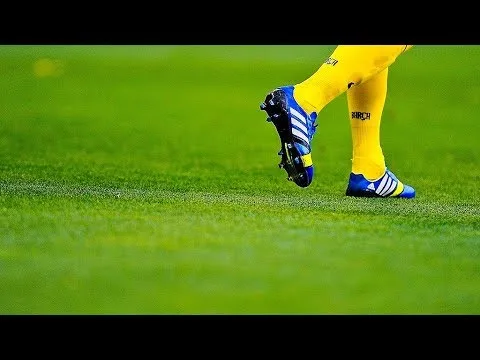 14 Times Lionel Messi Showed Something NEW to the World