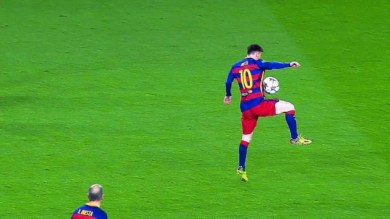 17 Impossible Ball Controls Only Lionel Messi Can Do in